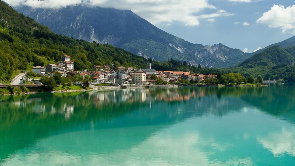 Lago di Barcis